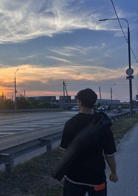 Ilyass из Таллина, мне 19, познакомлюсь для постоянных отношений