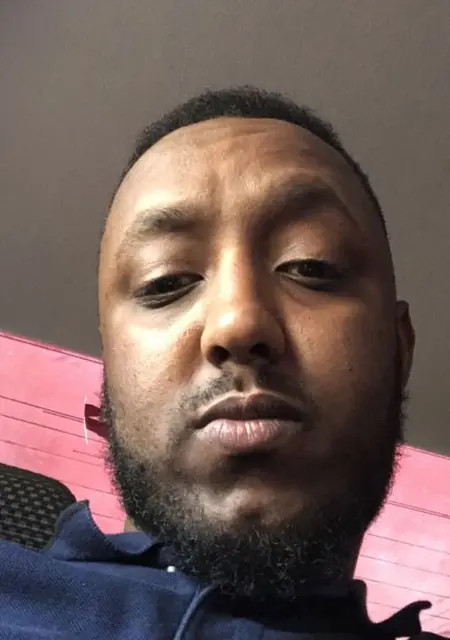 Naz из Лондона, мне 25, познакомлюсь