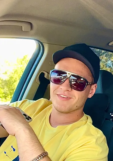 Антон из Гродно, ищу на сайте совместные путешествия