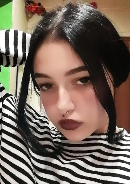 Эля из Житомира, мне 25, познакомлюсь для общения