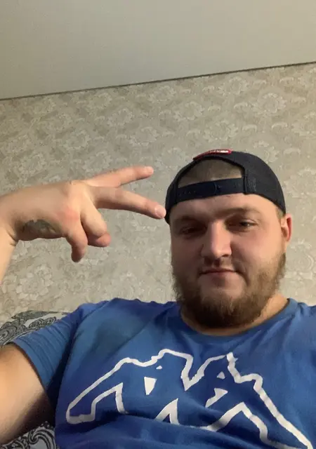 Павел из Душанбе, ищу на сайте знакомства на одну ночь