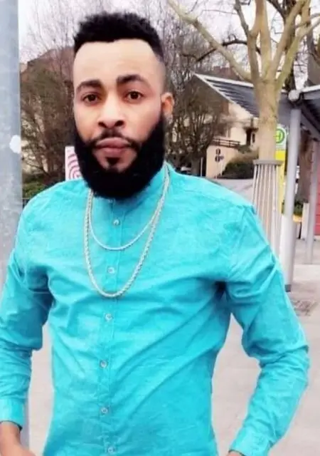 Sammy из Берлина, мне 34, познакомлюсь