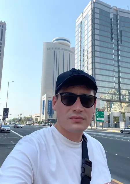 Leo из Анкары, ищу на сайте знакомства на одну ночь