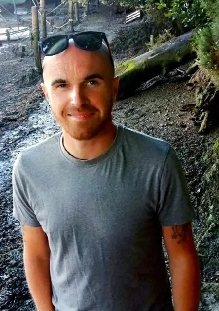 Ross из Лондона, мне 35, познакомлюсь