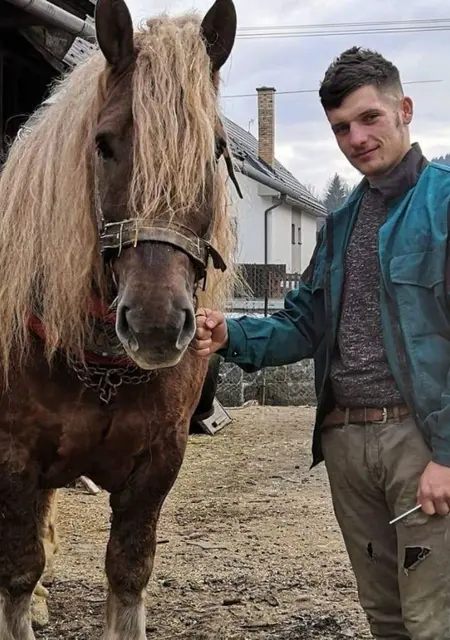 Я Tom, 23, знакомлюсь в Праге