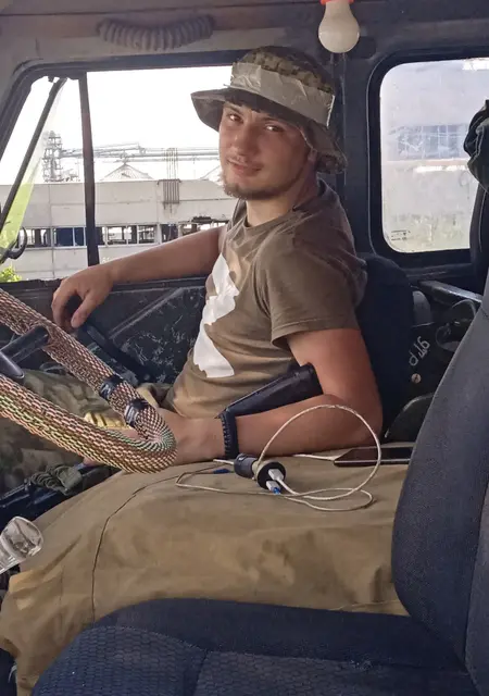 Я Вася, 25 років з Донецька, шукаю знайомства без зобов'язань