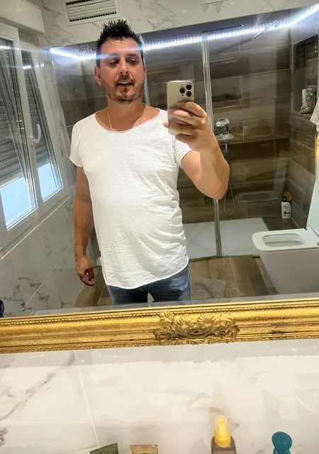 Я Charly, 42, знакомлюсь для общения в Сарагосе