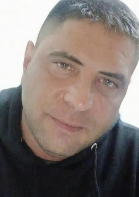 Alex из Барселоны, ищу на сайте дружбу