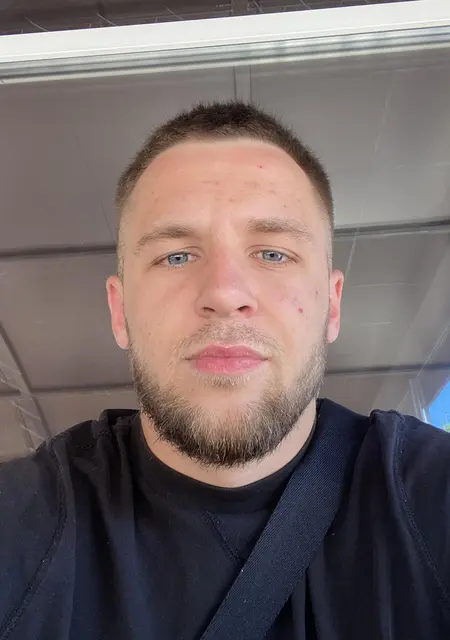 Я Regbistone, 28 років, знайомлюсь для спільних подорожей у Кривому Розі