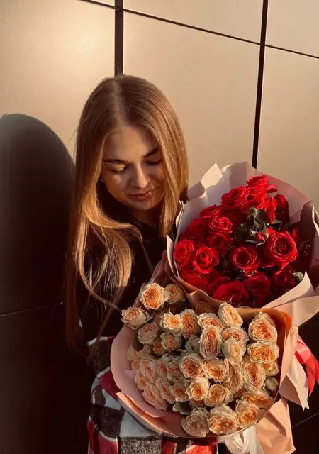 Я Софія, 18, из Харькова, ищу знакомство для дружбы