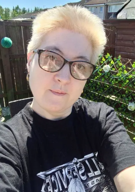 Michelle Denise Ba from London, 39 years old, ready to meet