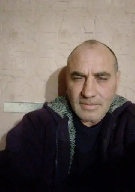 Николай из Кривого Рога, ищу на сайте знакомства на одну ночь