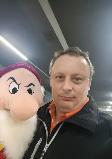 Я Юрій, 46 років, знайомлюсь для приємного проведення часу у Харкові