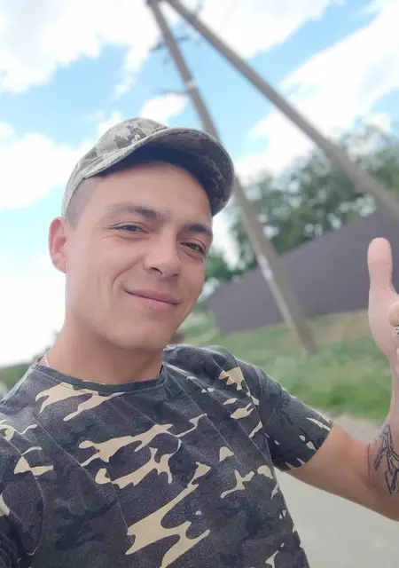 Я Евгений, 32, из Одессы, ищу знакомство для постоянных отношений