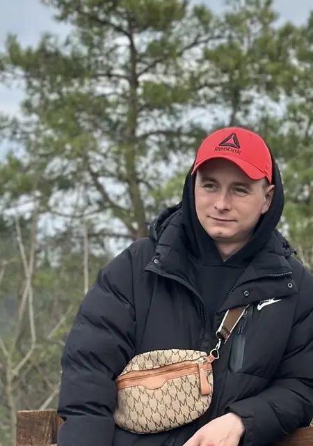 Андрій из Запорожья, мне 27, познакомлюсь для открытые отношения