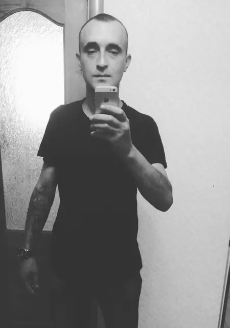 Я Igor, 31, из Гродно, ищу знакомства на одну ночь