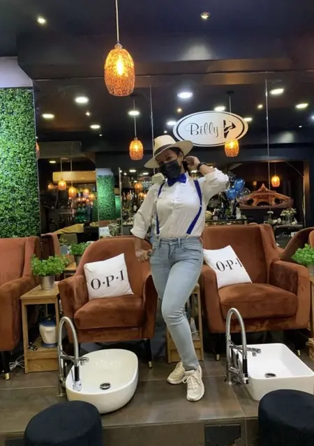 Katty из Мадрида, мне 40, познакомлюсь