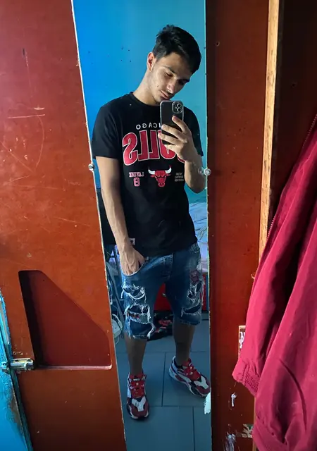 Nito Perez из Лас-пальмас-де-гран-канария, ищу на сайте знакомства на одну ночь