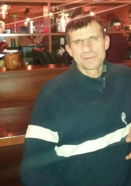 Я Олег, 52, знакомлюсь без обязательств в Краматорске