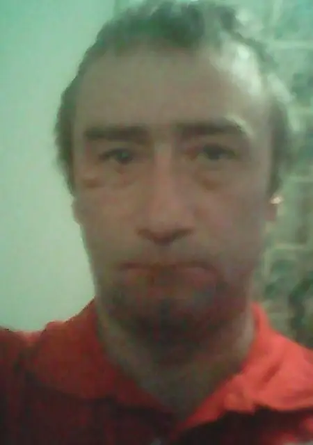 Стас из Барановичей, мне 49, познакомлюсь на одну ночь