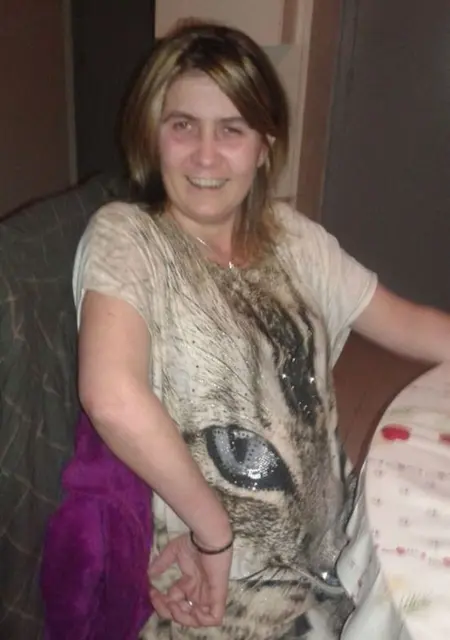 Я Sandrine, 40, из Парижа, ищу знакомство