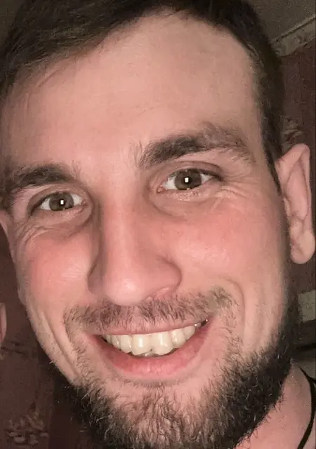 Я Андрей, 29, из Харькова, ищу знакомство для открытые отношения