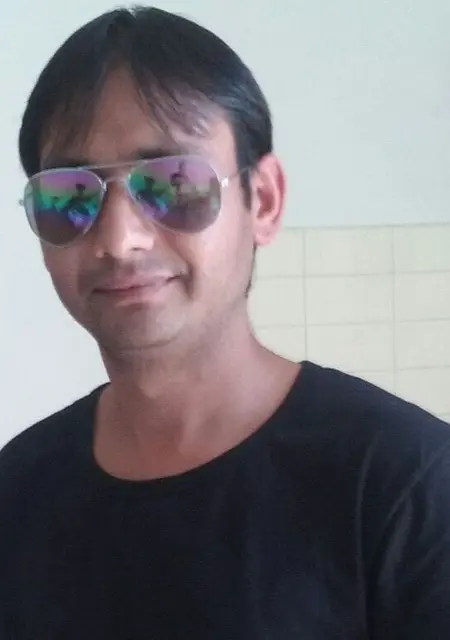 Я Surat, 31, из Парижа, ищу знакомство