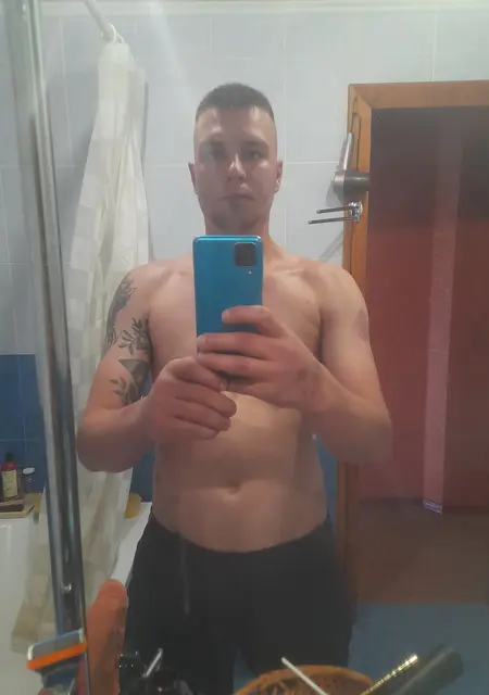 Nikita з Полтавы, шукаю на сайті знайомства на одну ніч