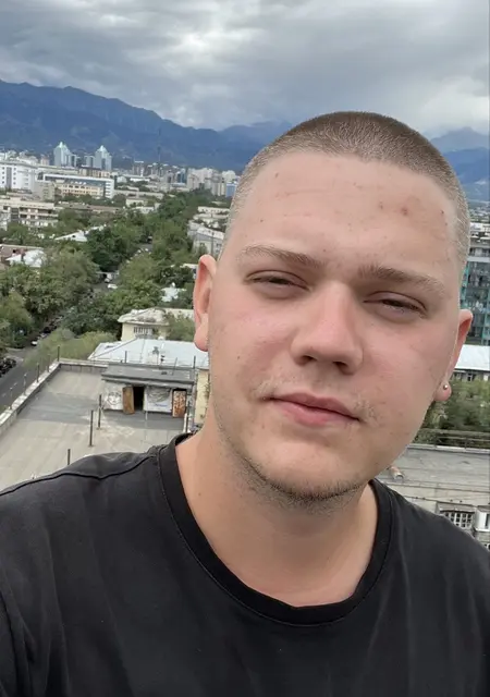 Ilia из Алматы, ищу на сайте знакомства на одну ночь