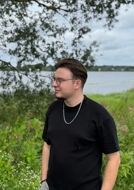 Я Maksim, 22, знакомлюсь без обязательств в Риге