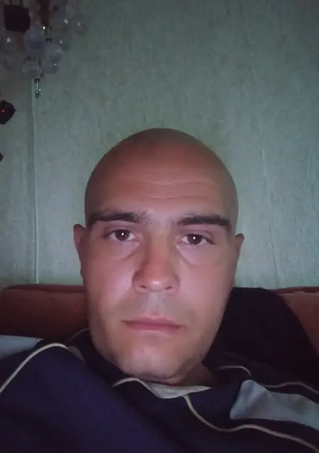 Алексей из Донецка, ищу на сайте постоянные отношения