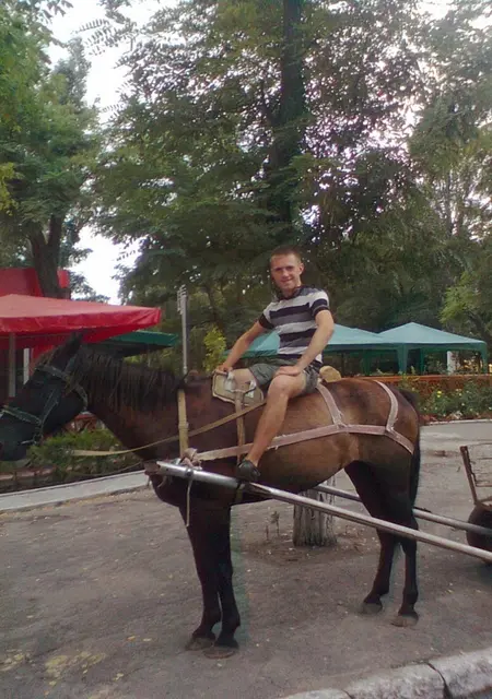 Евгений з Кременчука, шукаю на сайті знайомства без зобов'язань