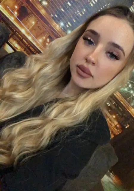 Диана из Киева, ищу на сайте вирта
