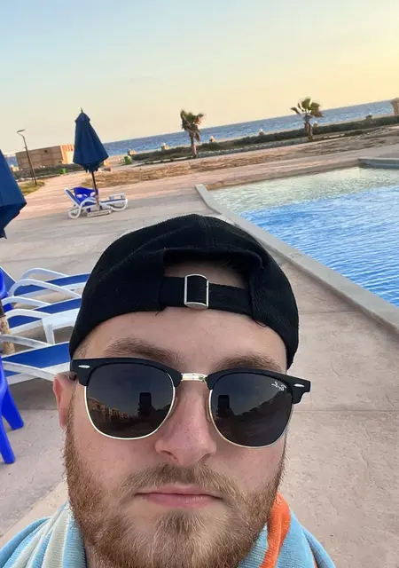 Я Dima, 28, из Билкас, ищу знакомства без обязательств
