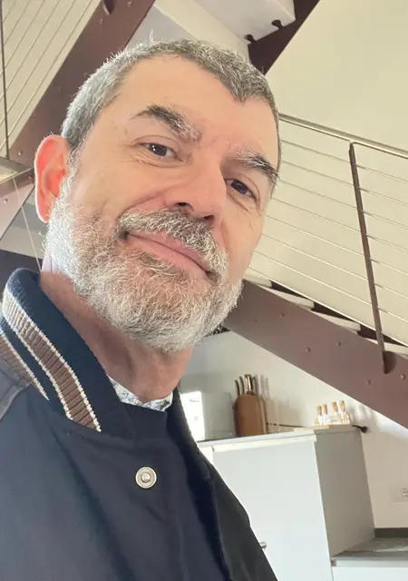 Я Дмитрий, 44, знакомлюсь для постоянных отношений в Лондоне