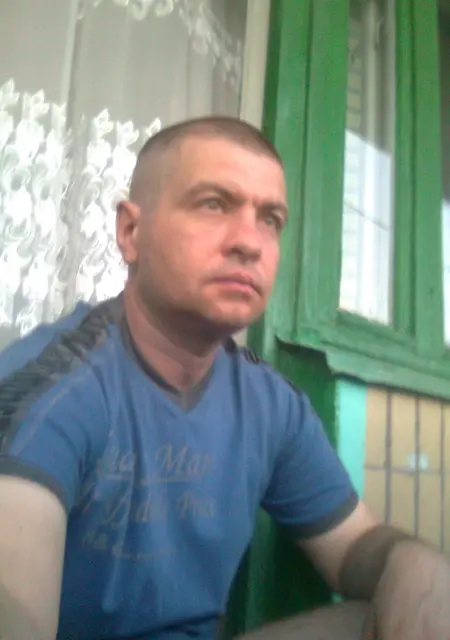 Я Юра, 52, знакомлюсь на одну ночь в Донецке