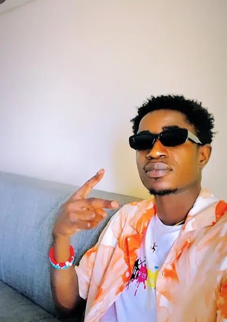 Deniz из Катания, ищу на сайте знакомства на одну ночь