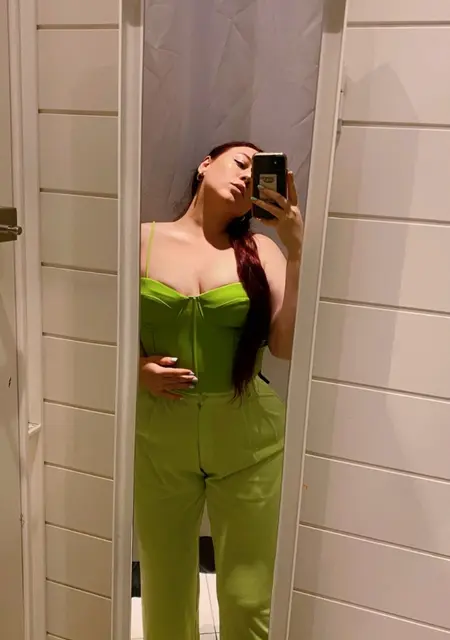 Я Zara, 26, знакомлюсь для совместных путешествий в Анкаре