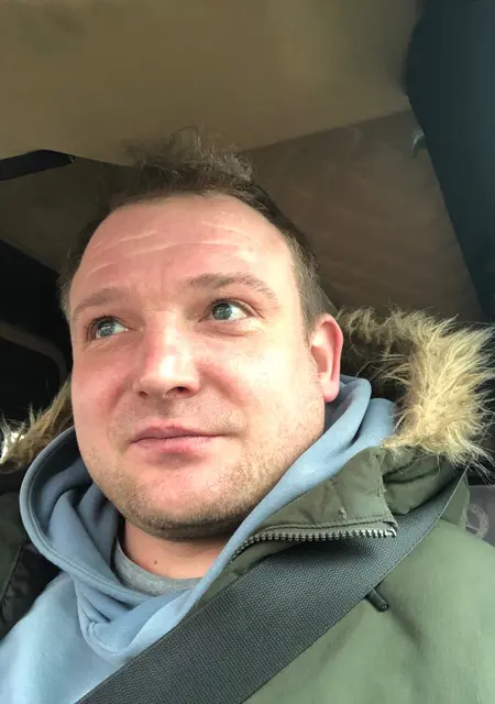 Артём из Борисова, ищу на сайте знакомства без обязательств