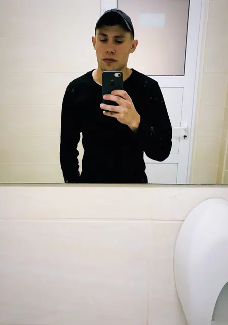 Я Kola, 25 років, знайомлюсь для постійних стосунків у Мукачеве