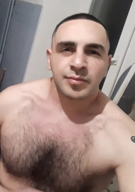 Юрий из Николаева, мне 30, познакомлюсь на одну ночь