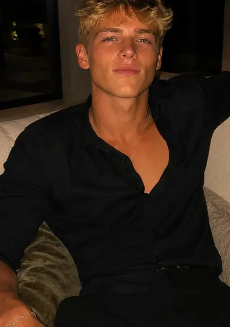 Soy Manu, 31 años, conociéndome para chatear en Madrid