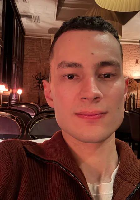 Я Anthony, 28, знакомлюсь для вирта в Аджман