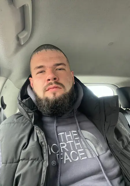 Я Владислав, 29, знакомлюсь без обязательств в Запорожье