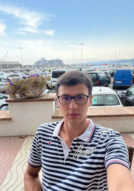 Nikita из Барселоны, мне 33, познакомлюсь для общения