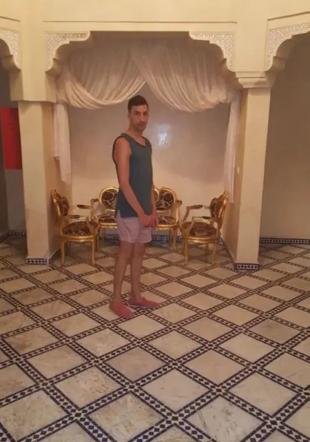 Arabic Love из Парижа