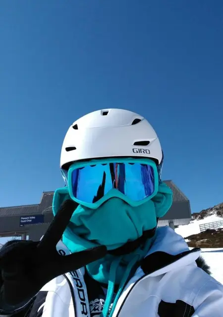 Александра из Рима, мне 28, познакомлюсь для открытые отношения