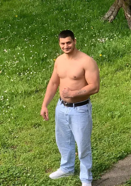 Я Cemi, 28, из Вюрцбурга, ищу знакомство для совместных путешествий