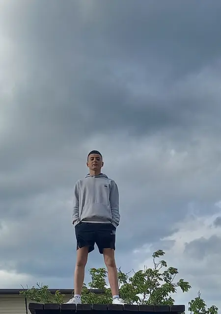 Максим из Бельцов, мне 21, познакомлюсь на одну ночь