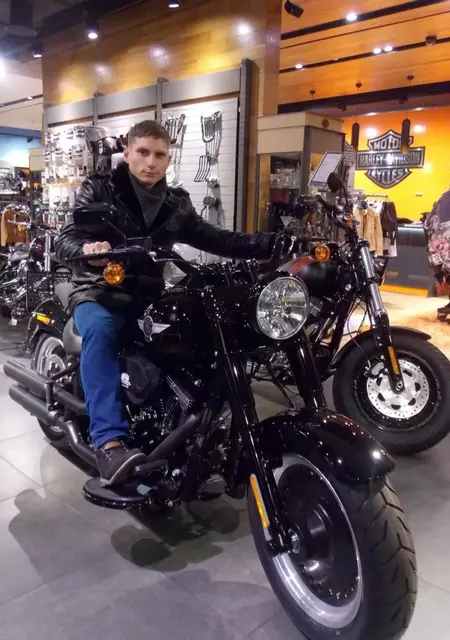 Я Дмитрий, 32, из Гродно, ищу знакомство для постоянных отношений